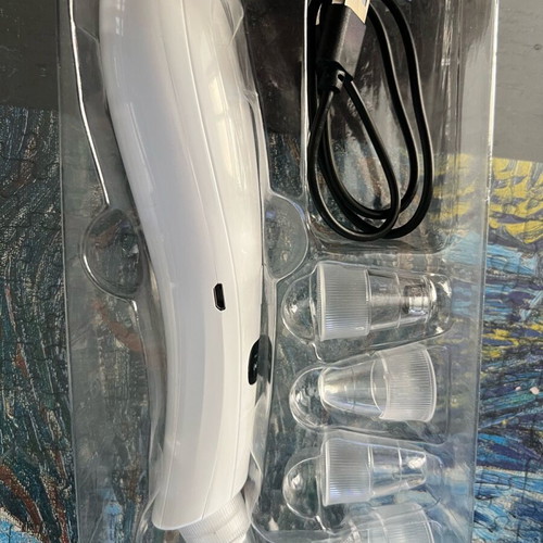 Blackhead removal device new, unused