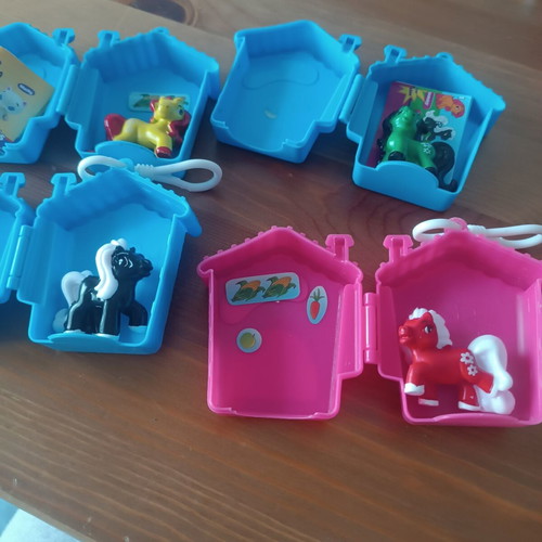 Pip squeeks Ponies used