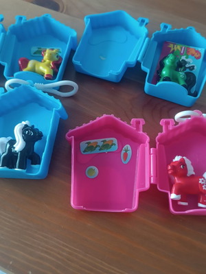 Pip squeeks Ponies used