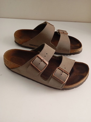 Birkenstock γυναικεία πέδιλα μεταχειρισμένα, νούμερο 38, μπεζ χακί