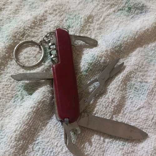 Swiss army knife keychain like new, multi-tool