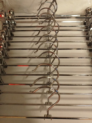 Metal hangers new, set of 15