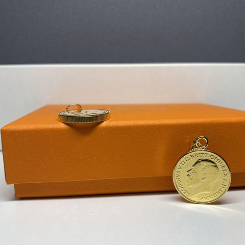 Gold-plated English lira pendant with King George new