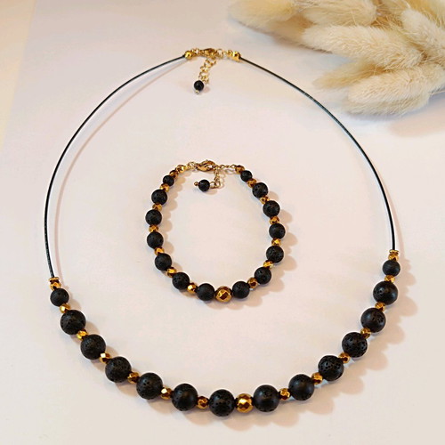 Handmade lava stone jewelry set new, black and gold