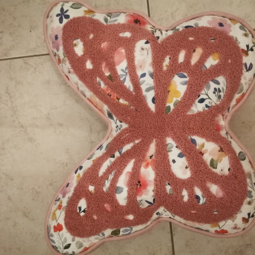 Butterfly pillow in pink and white shades