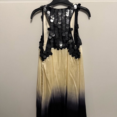 Snob silk dress size Medium like new, black