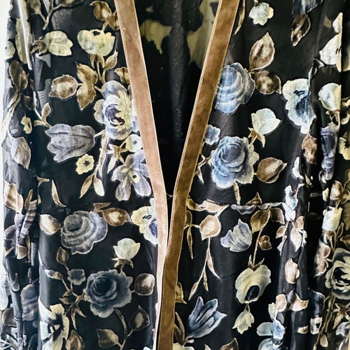 Vintage Morgan de Toi Floral Set with Viscose and Velvet like New