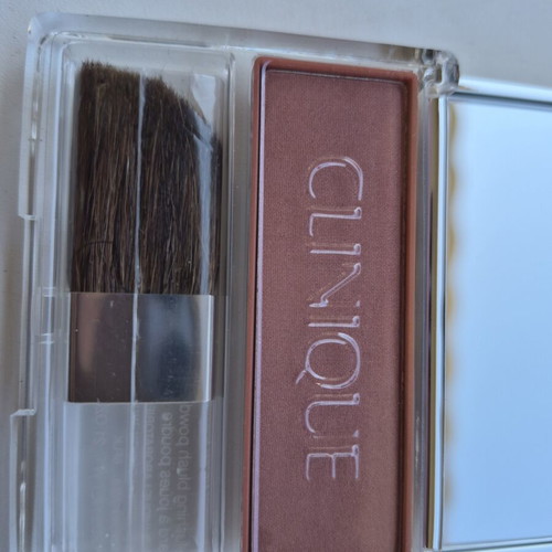 Clinique powder blush No 107 Sunset Glow