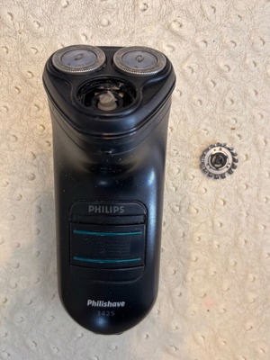 Ηλεκτρική ξυριστική μηχανή Philips Philishave 3425 μεταχειρισμένη με θήκη