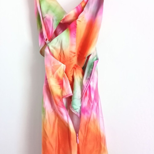 Missguided summer dress like new, pink and orange, front slit