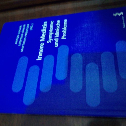 Innere Medizin - Symptome und klinische Probleme medical book used