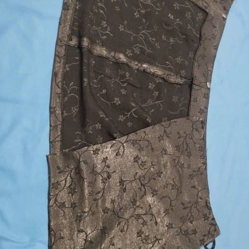 Italian mini jacquard skirt new with floral pattern No 46