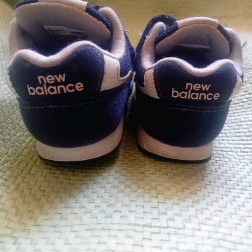 New Balance kids shoes size 20.5, like new