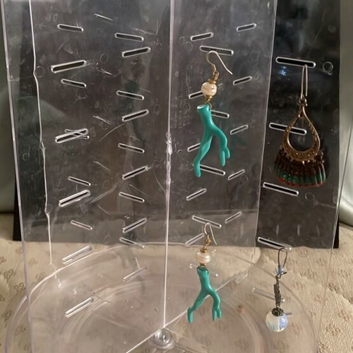 Plastic earring display stand, tall with 4 wings, rotating