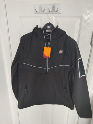 Ellesse Erisini Jacket brand new with tags, black, size L