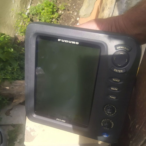 Furuno FCV-585 Depth Sounder used, color 8.4" screen