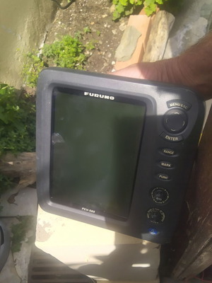 Furuno FCV-585 Depth Sounder used, color 8.4" screen
