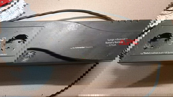 UPS surge protector