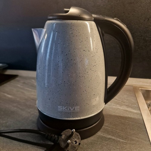 Kettle new 2200W stainless steel with 1.7L capacity