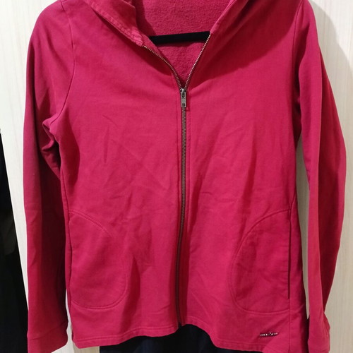 Noobass women's jacket used with pockets, hood and zipper, burgundy and black