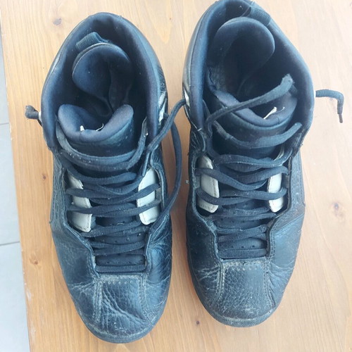 Nike basketball leather athletic shoes used, black, size 40
