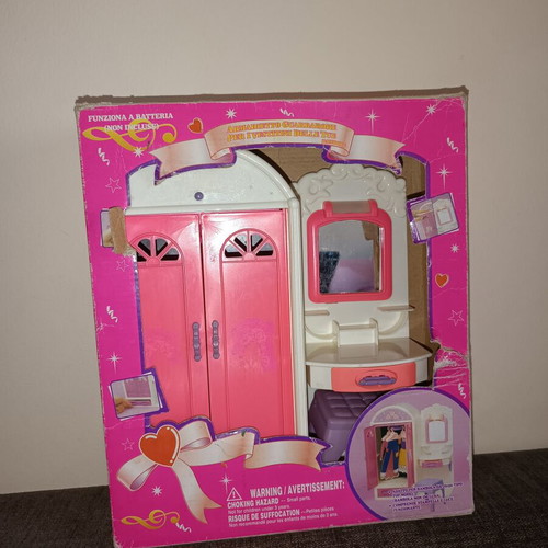 Doll wardrobe with boudoir set, plastic