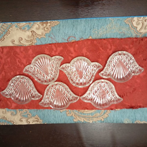 Vintage dessert plates set of 6 like new