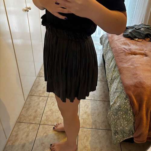 Zara black faux leather skort like new, size S