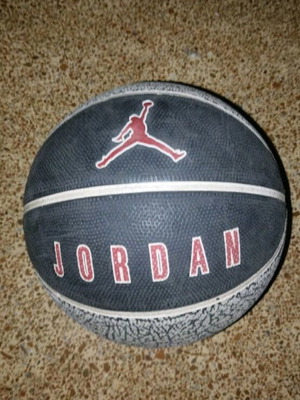 Jordan basketball ball like new