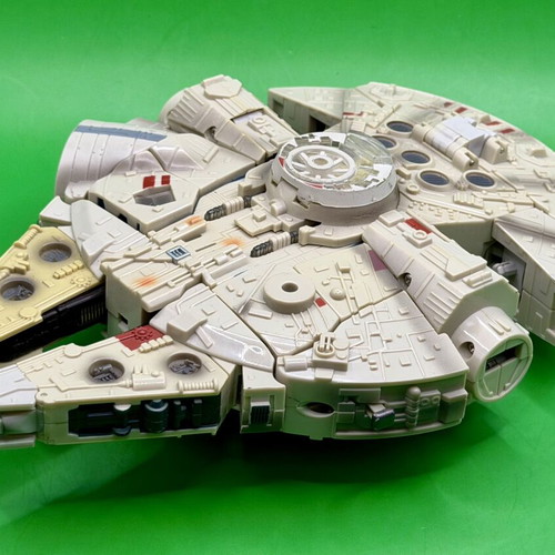 Star Wars Millennium Falcon Transformers - Hasbro