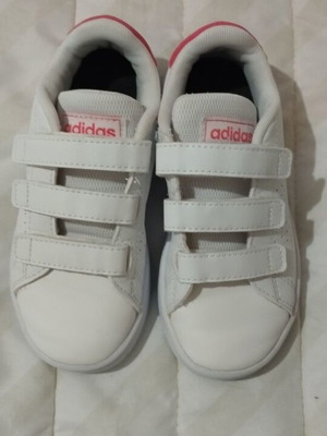 Adidas αθλητικά παπούτσια για κορίτσι νούμερο 28 σαν καινούργιο, άσπρα και ροζ