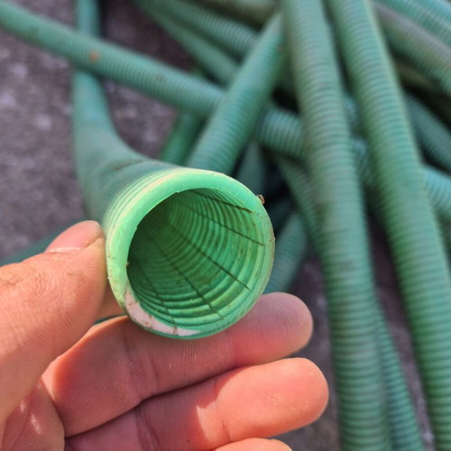 Spiral watering hoses like new, set of 36, 1.20-1.60m length