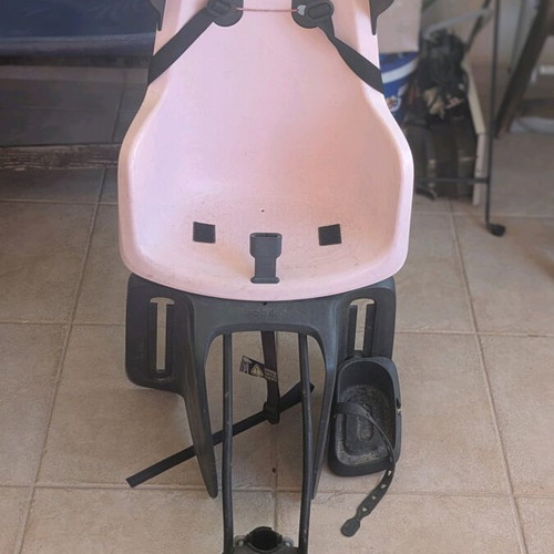Bobike bicycle seat used, pink, missing rubber base and footrest