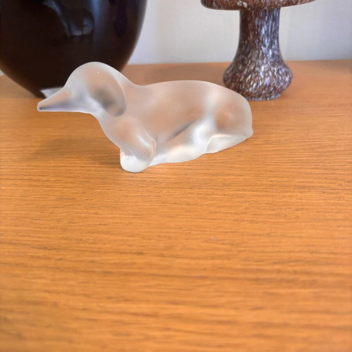 Crystal satin dog sculpture like new