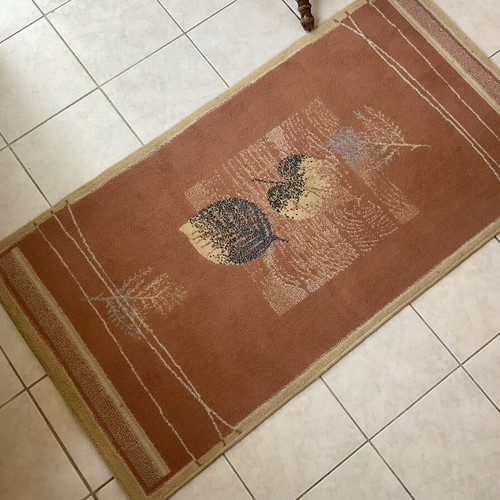 Rug 1.50 x 0.80 like new