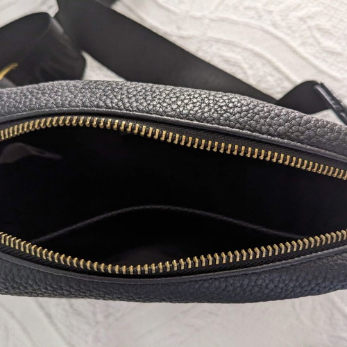 Regina Schrecker crossbody bag like new, blue