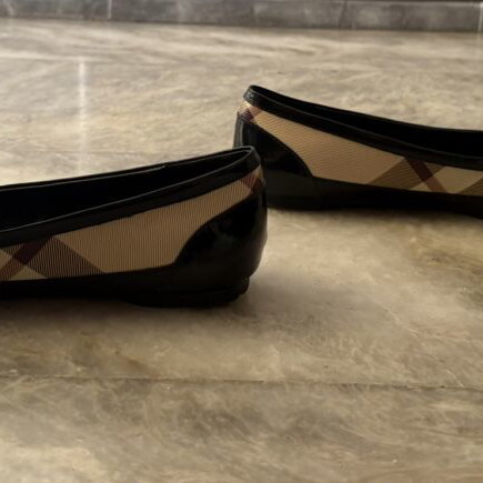 Women's leather ballerina flats, size 38, black and beige