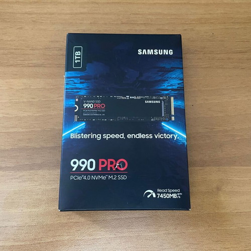 Samsung 990 Pro PCIe 4.0 NVMe M.2 SSD 1TB new, sealed