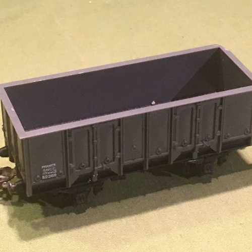 Meccano-Hornby 4 different HO 1/87 scale wagons used