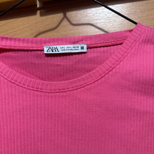 Zara short-sleeve shirt like new, fuchsia, size L