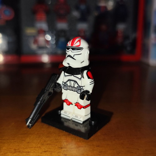 Captain Fordo Lego minifigure with base and accessories