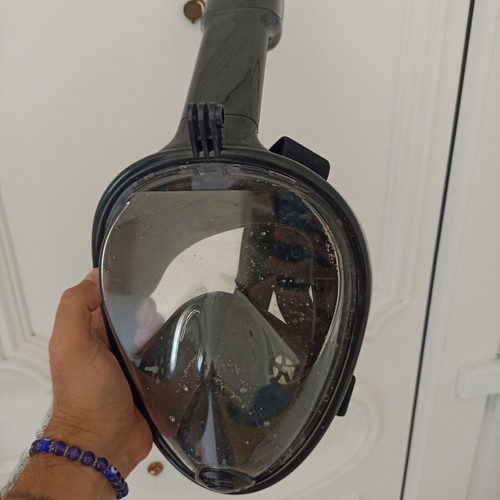 Full face mask, black, lightly used