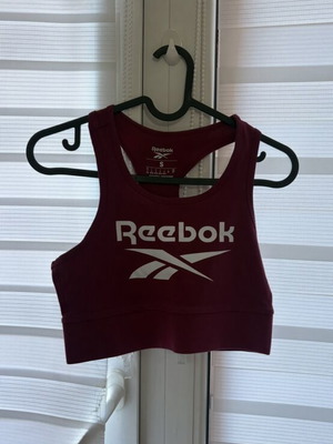 Reebok Women's Sport Top size S like new, pink