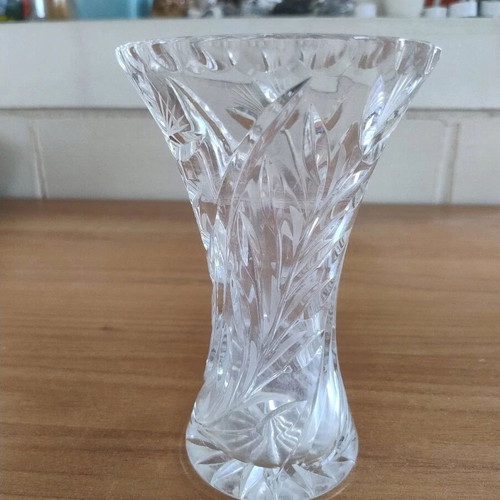 Decorative glass vase large heavy like new, height 18cm
