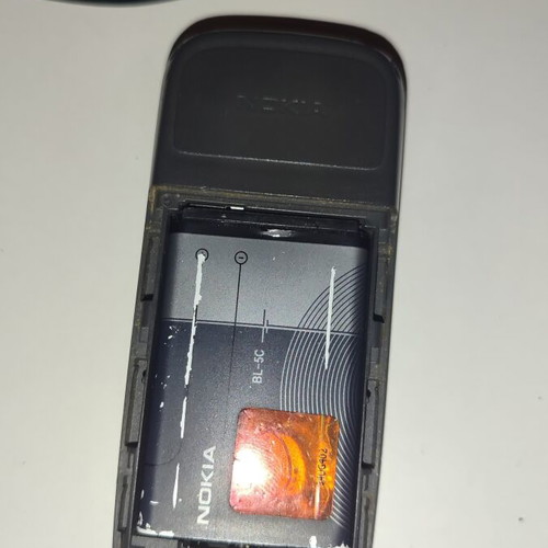 Nokia 1208 used with original charger, black