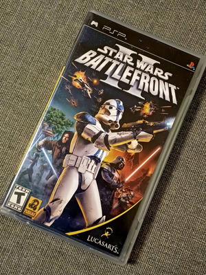 Star Wars Battlefront II PSP μεταχειρισμένο, πλήρες και σε άριστη κατάσταση