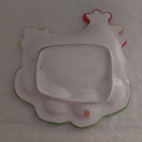 Easter ceramic egg holder 4 slots like new