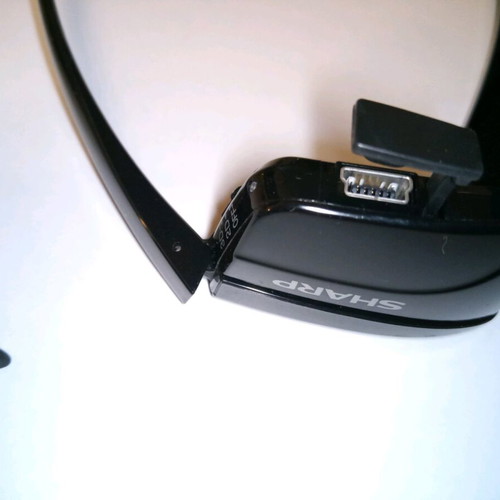 Sharp Aquos 3D Glasses rechargeable like new