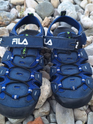 Fila σανδάλια νούμερο 38 μεταχειρισμένα, μπλε και πράσινα