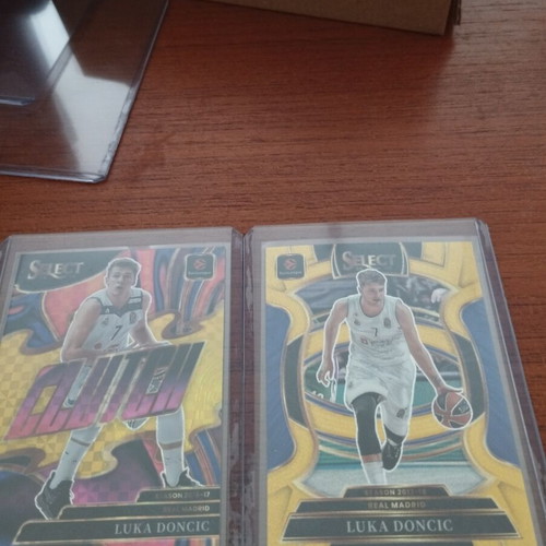 Panini Luka Doncic clutch /10 and gold glitter SSP cards bundle